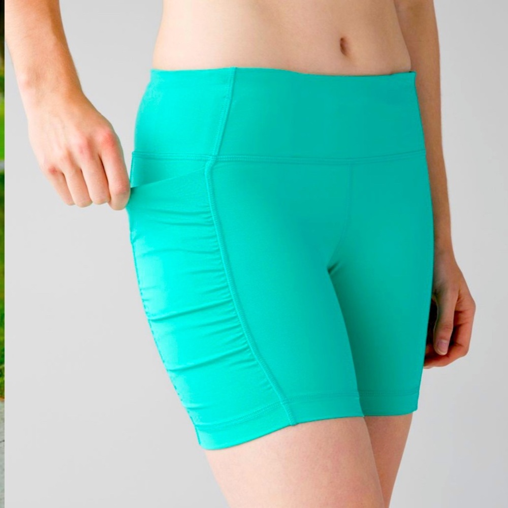 🏝 Lululemon Speed Track Short Bali Breeze 🏝